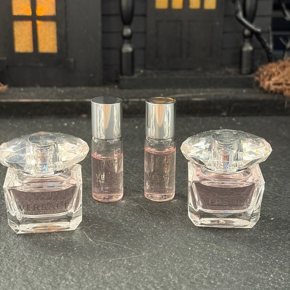 Versace Bright Crystal Perfume Set - Pink and White - Picture 4 of 4